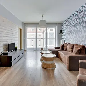 Apartament Grand - Davos Szafarnia River View, Gdańsk